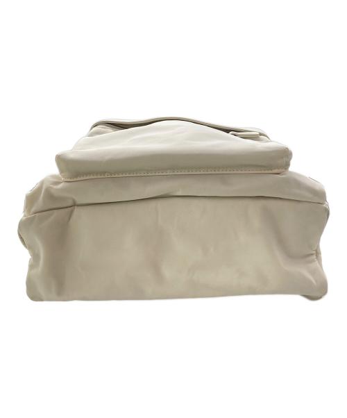 EPOR（エポール）EPOR (エポール) pac sac アイボリーの古着・服飾アイテム