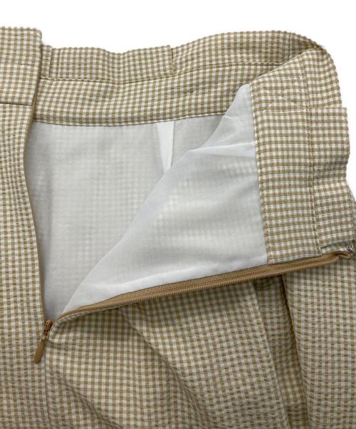 MACKINTOSH PHILOSOPHY（マッキントッシュ フィロソフィー）MACKINTOSH PHILOSOPHY (マッキントッシュ フィロソフィー) シアサッカーフレアスカート ベージュ×ホワイト サイズ:38の古着・服飾アイテム