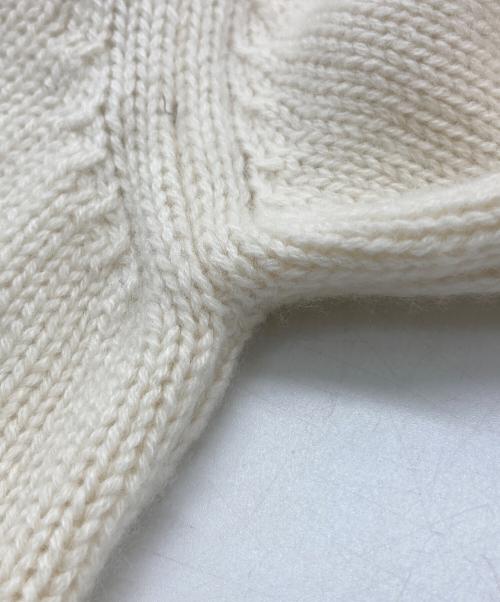 RING JACKET（リングジャケット）RING JACKET (リングジャケット) CASHMERE SWEATER ベージュ サイズ:2の古着・服飾アイテム