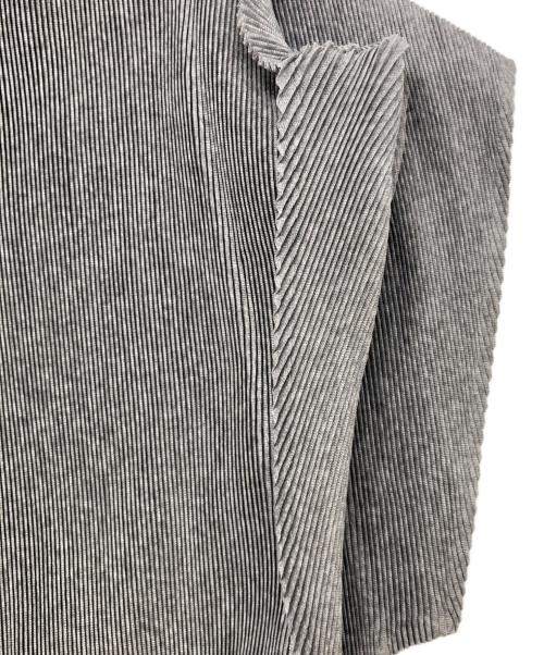 PLEATS PLEASE（プリーツプリーズ）PLEATS PLEASE (プリーツプリーズ) プリーツハイネックカットソー グレー サイズ:3の古着・服飾アイテム