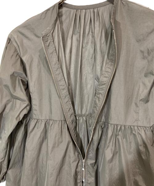 green label relaxing（グリーンレーベルリラクシング）green label relaxing (グリーンレーベルリラクシング) ボリュームスリーブエアリーブルゾン グレー サイズ:SIZE Freeの古着・服飾アイテム