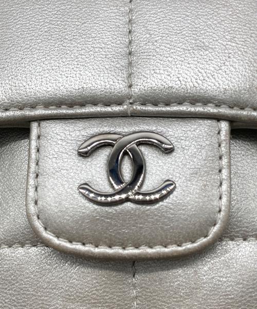 CHANEL（シャネル）CHANEL (シャネル) カメリアチョコバー チェーンショルダーバッグ シルバーの古着・服飾アイテム
