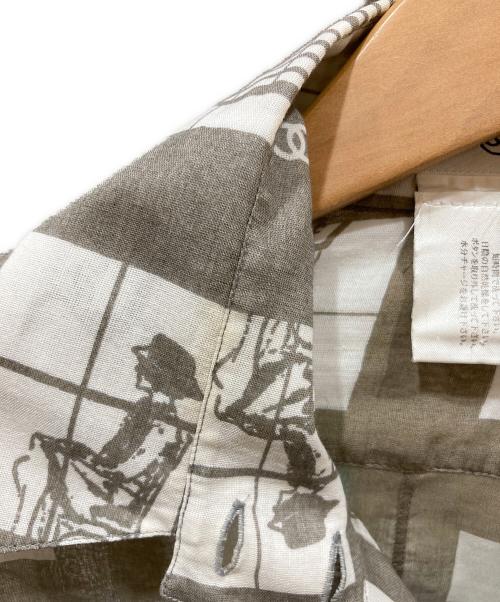 CHANEL（シャネル）CHANEL (シャネル) ウィンドウズラインシアーシャツ グレー サイズ:不明の古着・服飾アイテム