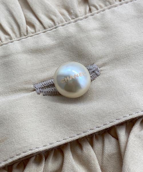 CHANEL（シャネル）CHANEL (シャネル) ノースリーブフリルブラウス イエローベージュ サイズ:38の古着・服飾アイテム