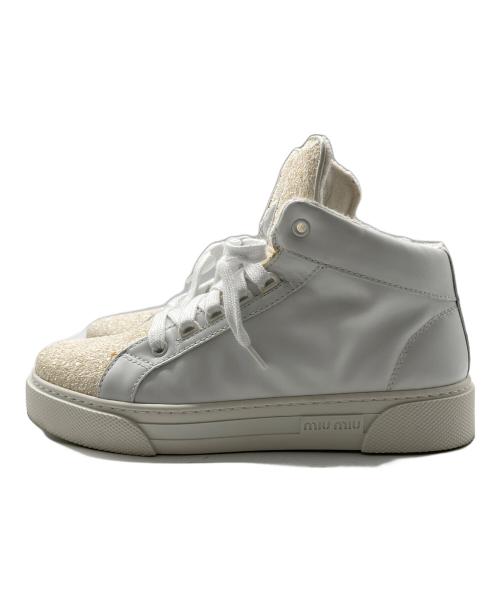 MIU MIU（ミュウミュウ）MIU MIU (ミュウミュウ) グリッターハイカットスニーカー ホワイト サイズ:38 1/2の古着・服飾アイテム