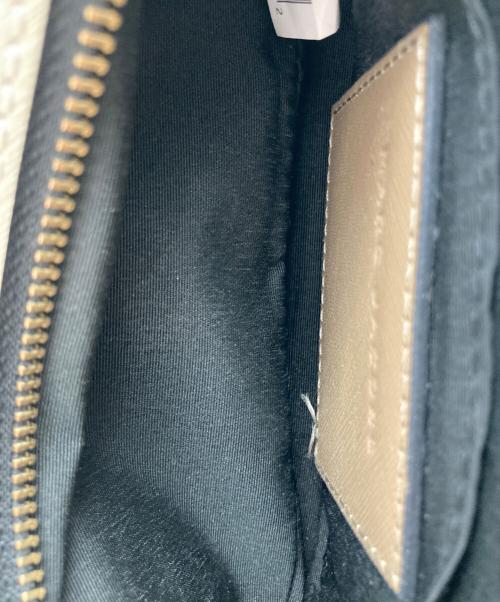 MARC JACOBS（マークジェイコブス）MARC JACOBS (マークジェイコブス) The Snapshot leather camera bag ベージュの古着・服飾アイテム