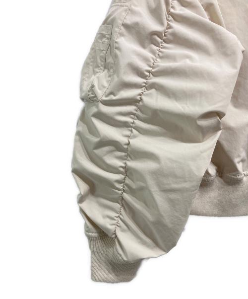 MACPHEE（マカフィー）MACPHEE (マカフィー) ポリエステルナイロン ジップアップブルゾン ベージュ サイズ:36の古着・服飾アイテム