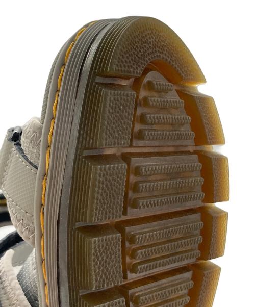 Dr.Martens（ドクターマーチン）Dr.Martens (ドクターマーチン) FORSTER マルチストラップ サンダル グレー サイズ:UK4の古着・服飾アイテム