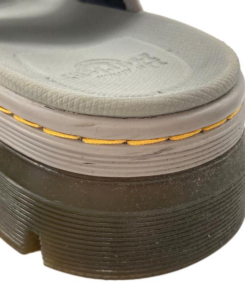 Dr.Martens（ドクターマーチン）Dr.Martens (ドクターマーチン) FORSTER マルチストラップ サンダル グレー サイズ:UK4の古着・服飾アイテム