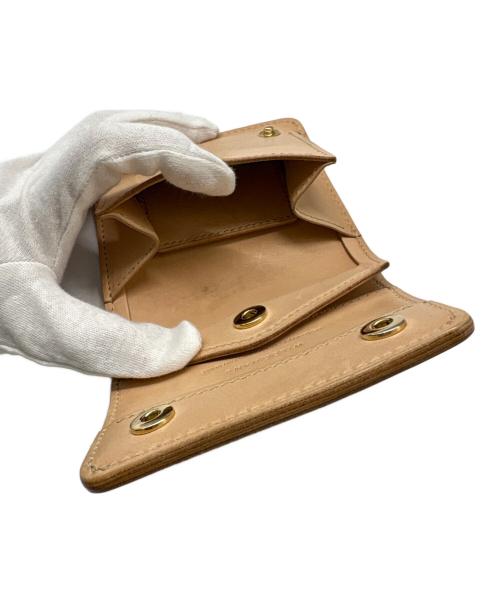 WILDSWANS（ワイルドスワンズ）WILDSWANS (ワイルドスワンズ) 2つ折り財布 ベージュの古着・服飾アイテム