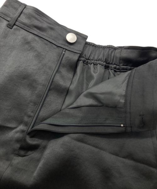 emmi（エミ）emmi (エミ) ウォッシャブルサテンナロースカート ブラック サイズ:1の古着・服飾アイテム