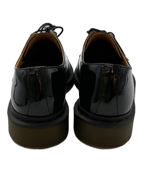 Dr.Martens（ドクターマーチン）Dr.Martens (ドクターマーチン) BEAMS (ビームス) 別注 パテント3ホールシューズ ブラック サイズ:UK7の古着・服飾アイテム