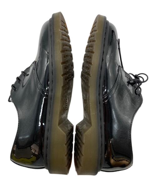 Dr.Martens（ドクターマーチン）Dr.Martens (ドクターマーチン) BEAMS (ビームス) 別注 パテント3ホールシューズ ブラック サイズ:UK7の古着・服飾アイテム