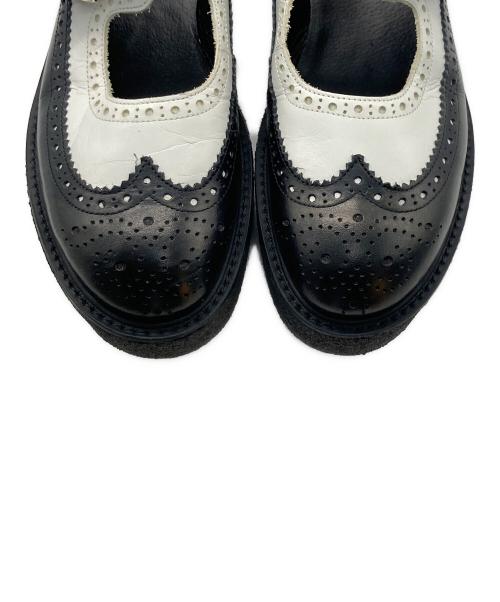 LIMI feu（リミフゥ）LIMI feu (リミフゥ) ウィングチップ プラットフォーム シューズ ホワイト×ブラック サイズ:4の古着・服飾アイテム