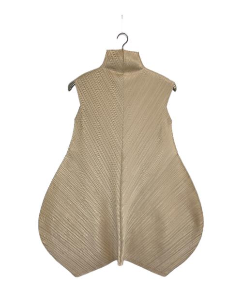 PLEATS PLEASE（プリーツプリーズ）PLEATS PLEASE (プリーツプリーズ) プリーツノースリーブワンピース ベージュ サイズ:3の古着・服飾アイテム