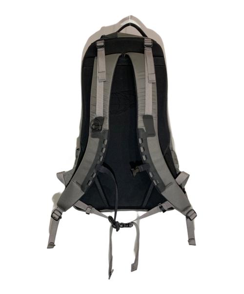 ARC'TERYX（アークテリクス）ARC'TERYX (アークテリクス) BEAMS (ビームス) Arro 22 Backpack/28718-128621 グレー サイズ:-の古着・服飾アイテム
