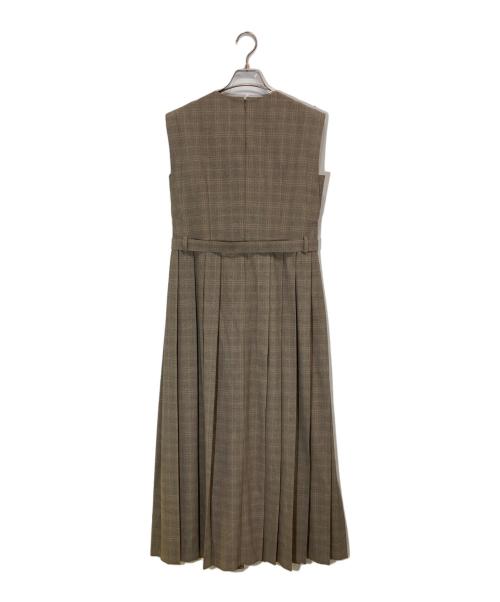 allureville（アルアバイル）allureville (アルアバイル) otona MUSE (オトナミューズ) TRトロサイドスリットプリーツワンピース ベージュ×ブラウン サイズ:2の古着・服飾アイテム