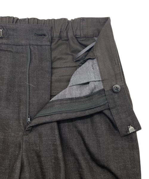 23区（ニジュウサンク）23区 (ニジュウサンク) デニムライクシャンブレー ワイドパンツ ブラック サイズ:38の古着・服飾アイテム