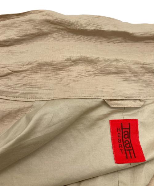 HaaT（ハート）HaaT (ハート) ランダムプリーツジャケット ベージュ サイズ:2の古着・服飾アイテム
