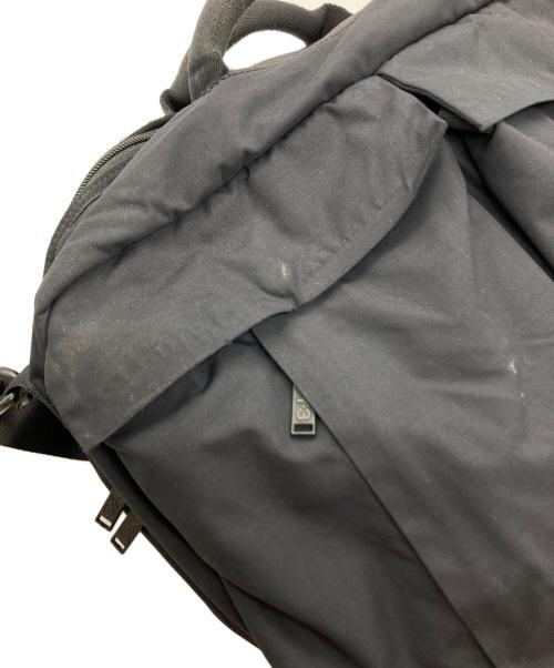 Y-3（ワイスリー）Y-3 (ワイスリー) CLASSIC HOLDALL ブラックの古着・服飾アイテム