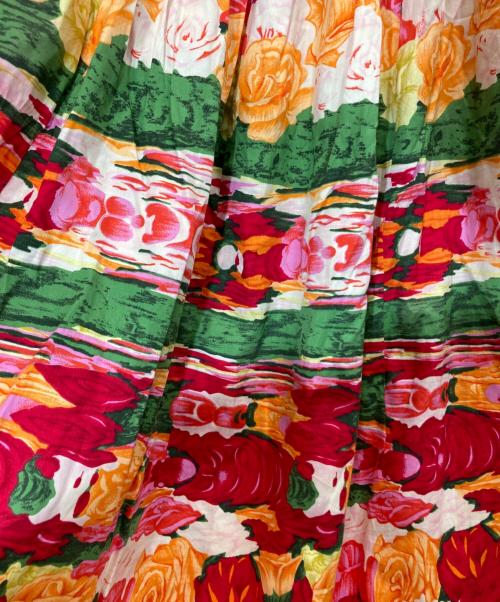 KENZO（ケンゾー）KENZO (ケンゾー) 花柄スカート レッド サイズ:Mの古着・服飾アイテム