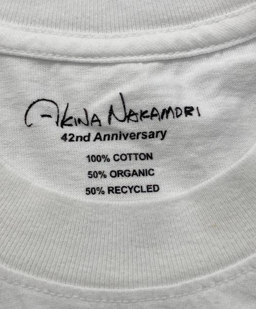 AKINA NAKAMORI（アキナ ナカモリ）AKINA NAKAMORI (アキナ ナカモリ) ZOZOVILLA 42周年記念Tシャツ ホワイト サイズ:Mの古着・服飾アイテム