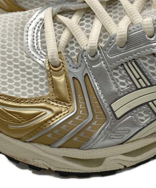 asics（アシックス）asics (アシックス) GEL KAYANO14 ホワイト×ゴールド サイズ:25.5cmの古着・服飾アイテム