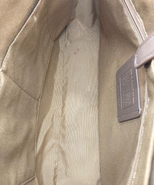 COACH（コーチ）COACH (コーチ) サリバン ポートフォリオ ブリーフ アイボリーの古着・服飾アイテム