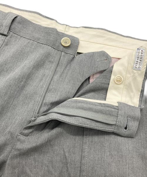 BRUNELLO CUCINELLI（ブルネロクチネリ）BRUNELLO CUCINELLI (ブルネロクチネリ) ポケットデザインパンツ グレー サイズ:SIZE 56の古着・服飾アイテム