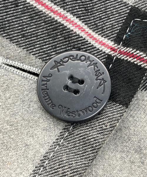 Vivienne Westwood ANGLOMANIA（ヴィヴィアンウエストウッドアングロマニア）Vivienne Westwood ANGLOMANIA (ヴィヴィアンウエストウッドアングロマニア) タータンチェックジャケット グレー サイズ:38の古着・服飾アイテム