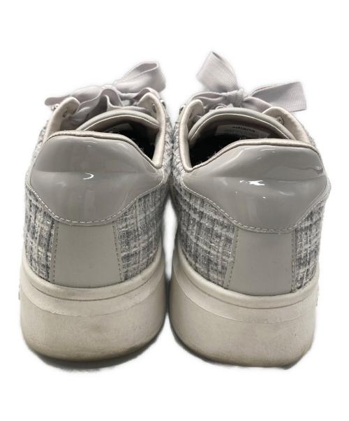 DIANA（ダイアナ）DIANA (ダイアナ) フェミニンスニーカー シルバー サイズ:24の古着・服飾アイテム