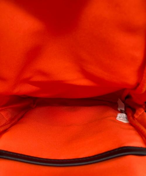 CASTELBAJAC（カステルバジャック）CASTELBAJAC (カステルバジャック) ボディーバッグ ホワイトの古着・服飾アイテム