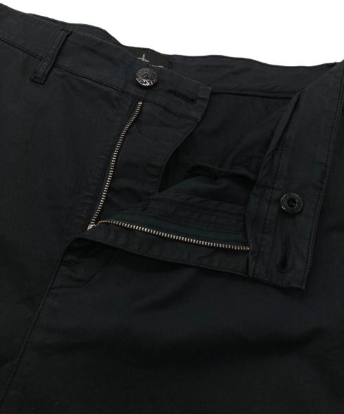STONE ISLAND  Shadow Project（ストーンアイランド シャドウプロジェクト）STONE ISLAND  Shadow Project (ストーンアイランド シャドウプロジェクト) RESHAPE PANTS WITH ADJUSTMENT ZIPPERS ネイビー×ブラック サイズ:50の古着・服飾アイテム