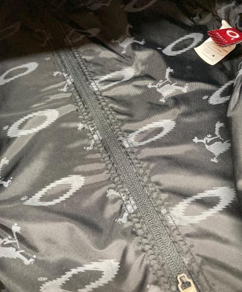 OAKLEY（オークリー）OAKLEY (オークリー) オバールロゴテックギミックバックパック レッド×ブラックの古着・服飾アイテム