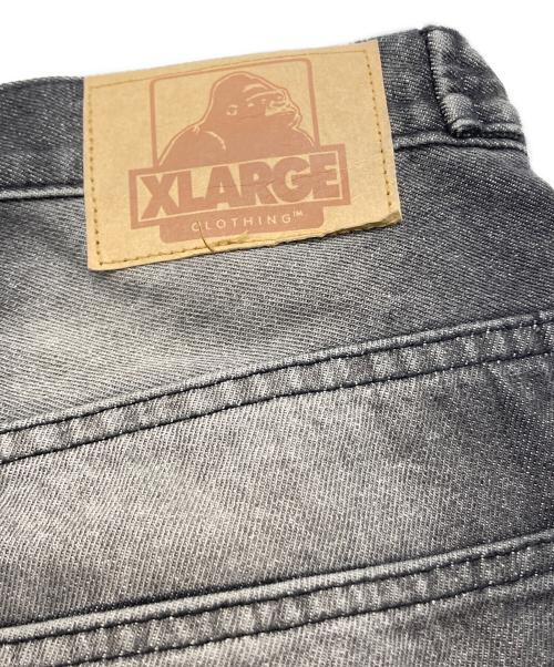 X-LARGE（エクストララージ）X-LARGE (エクストララージ) FADED BAGGY DENIM PANTS グレー サイズ:32の古着・服飾アイテム