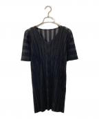 PLEATS PLEASEプリーツプリーズ）の古着「シアーストライププリーツカットソー」｜ブラック