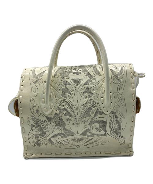 Carving Tribes（カービングトライブス）Carving Tribes (カービングトライブス) マエストラSハンドバッグ アイボリーの古着・服飾アイテム
