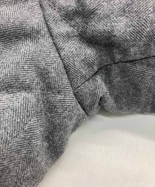 MACKINTOSH PHILOSOPHY（マッキントッシュ フィロソフィー）MACKINTOSH PHILOSOPHY (マッキントッシュ フィロソフィー) リバーシブルキルティングジャケット グレー×ブラック サイズ:38の古着・服飾アイテム