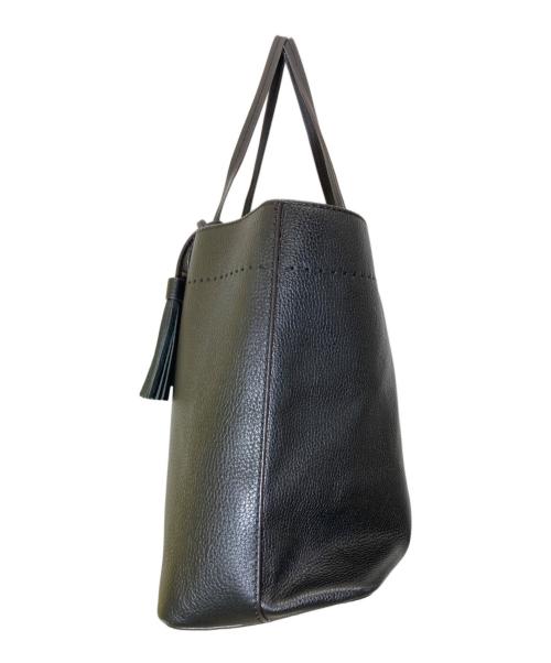 TORY BURCH（トリーバーチ）TORY BURCH (トリーバーチ) マックグロータッセルトートバッグ ブラックの古着・服飾アイテム