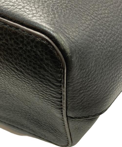 TORY BURCH（トリーバーチ）TORY BURCH (トリーバーチ) マックグロータッセルトートバッグ ブラックの古着・服飾アイテム