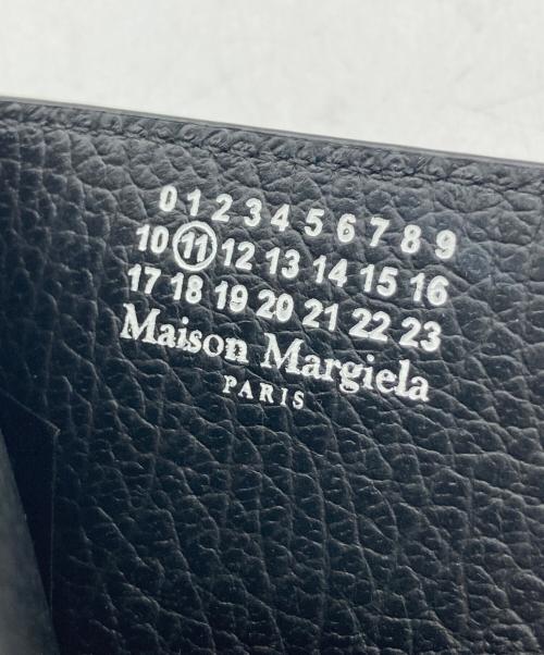 Maison Margiela 11（メゾンマルジェラ 11）Maison Margiela 11 (メゾンマルジェラ 11) 八の字 レザーカードケース ブラックの古着・服飾アイテム