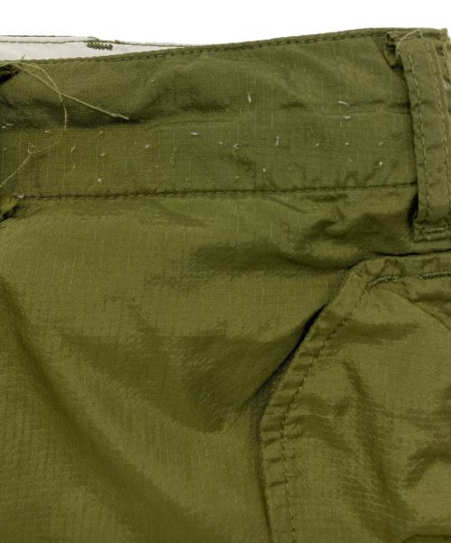 Engineered Garments（エンジニアドガーメンツ）Engineered Garments (エンジニアードガーメンツ) ナイロンマイクロリップストップ オーバーパンツ カーキ サイズ:Mの古着・服飾アイテム