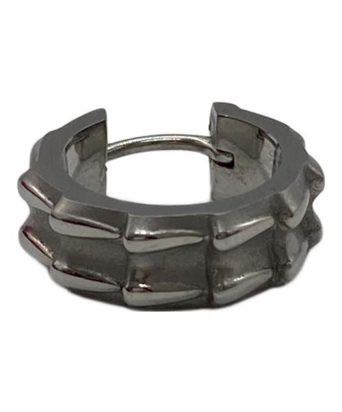 DIESEL（ディーゼル）DIESEL (ディーゼル) クロコモチーフピアス シルバーカラーの古着・服飾アイテム