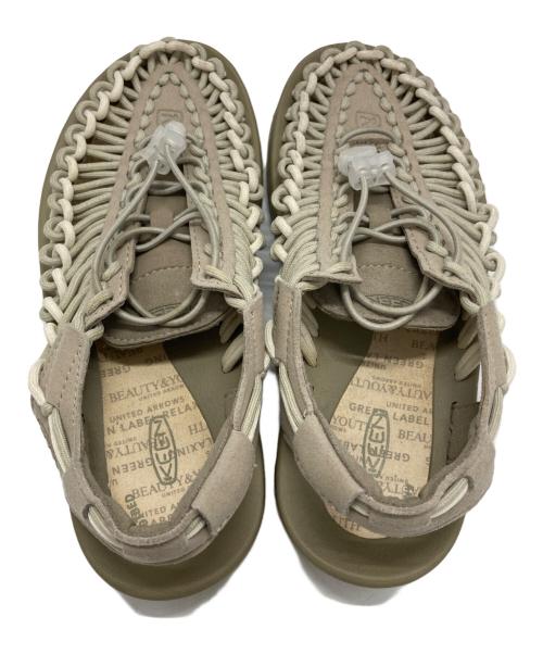 KEEN（キーン）KEEN (キーン) green label relaxing (グリーンレーベルリラクシング) BEAUTY&YOUTH (ビューティーアンドユース) UNEEK アイボリー サイズ:23.5cmの古着・服飾アイテム
