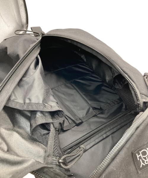 MYSTERY RANCH（ミステリーランチ）MYSTERY RANCH (ミステリーランチ) urban assault 21 ブラックの古着・服飾アイテム