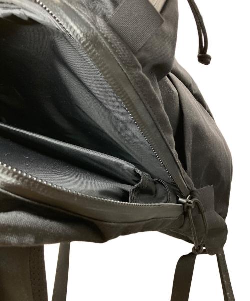 MYSTERY RANCH（ミステリーランチ）MYSTERY RANCH (ミステリーランチ) urban assault 21 ブラックの古着・服飾アイテム