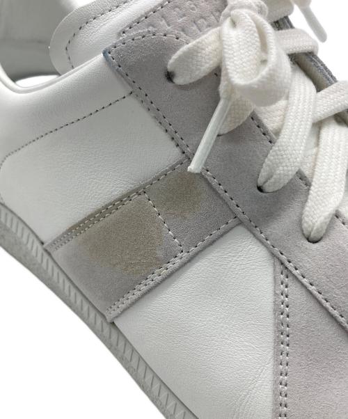 Maison Margiela 22（メゾンマルジェラ）Maison Margiela 22 (メゾンマルジェラ) REPLICA ジャーマントレーナー ホワイト サイズ:43の古着・服飾アイテム