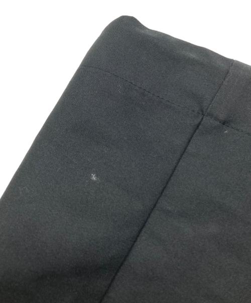 A + TOKYO（エープラス トウキョウ）A + TOKYO (エープラス トウキョウ) テクニカルワイドトラウザーパンツ ブラック サイズ:2の古着・服飾アイテム