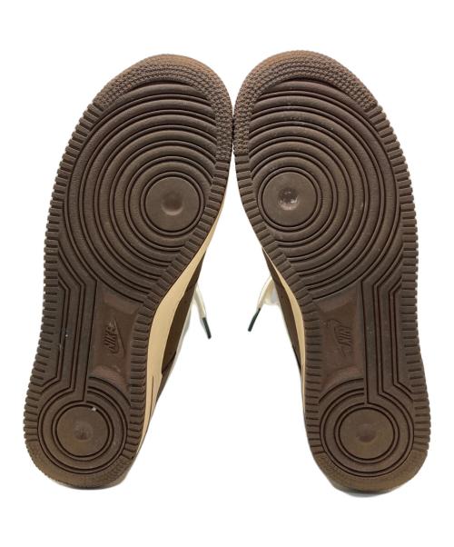 NIKE（ナイキ）NIKE (ナイキ) AIR FORCE 1 '07 ブラウン サイズ:27の古着・服飾アイテム