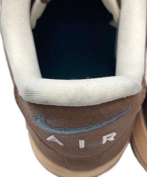 NIKE（ナイキ）NIKE (ナイキ) AIR FORCE 1 '07 ブラウン サイズ:27の古着・服飾アイテム